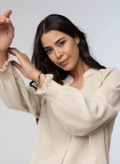 Blouse Zandkleur-Norah