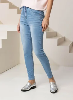 E Jade Broek-Norah Best