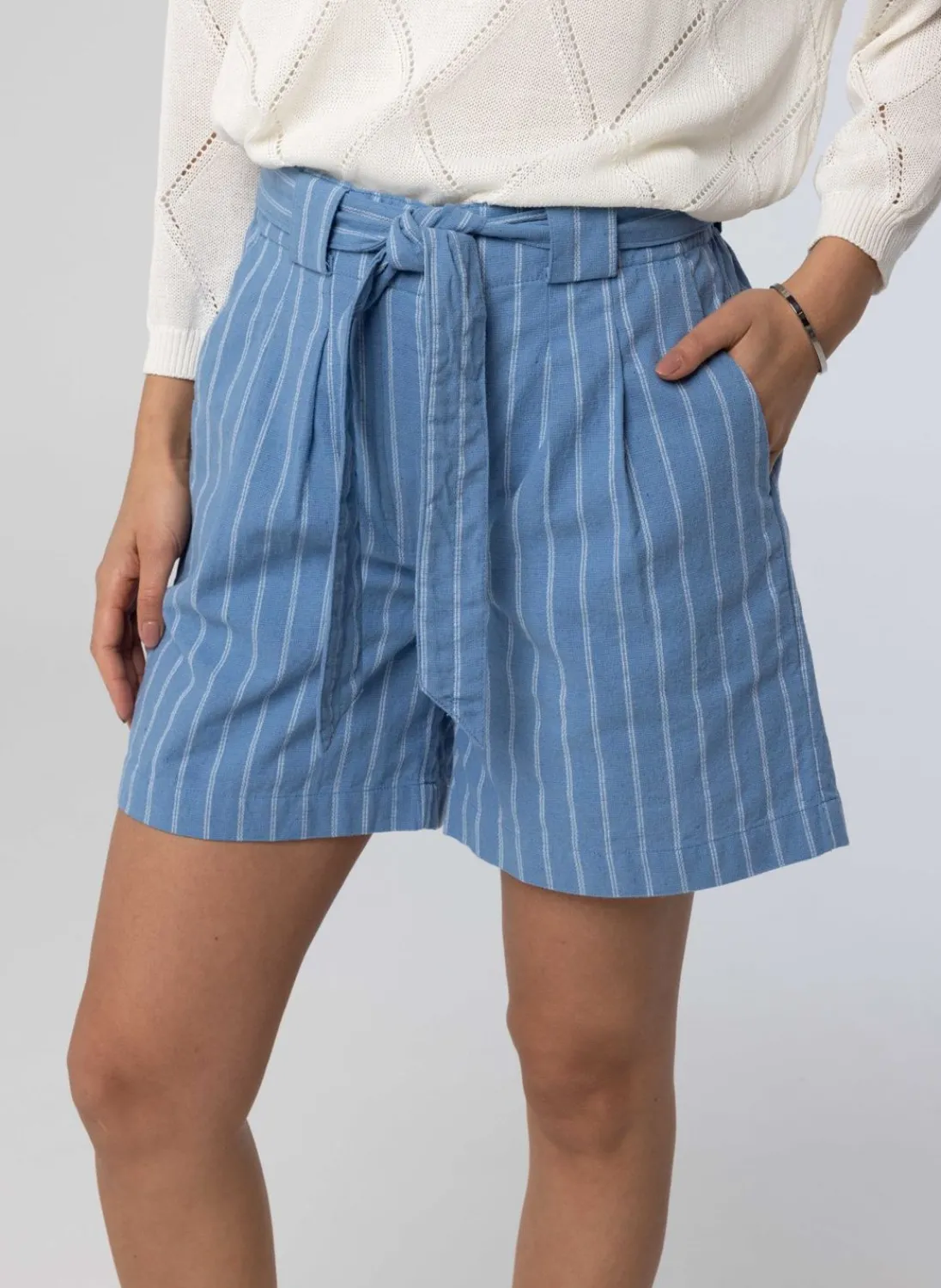 Korte Broek Licht-Norah