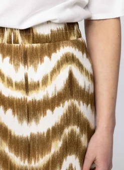 Witte Rok-Norah Online